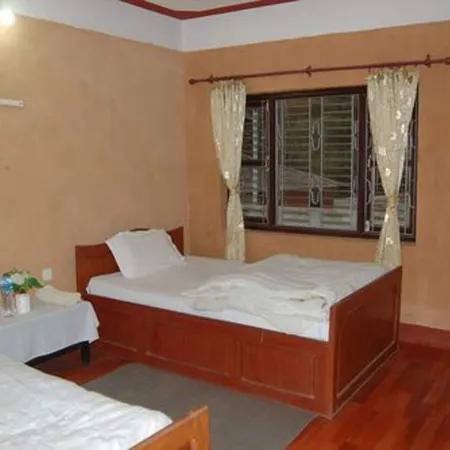 Shrestha Hotel & Restaurant