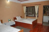 Shrestha Hotel & Restaurant