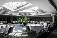 Hôtel Mercure Caen Centre Port de Plaisance