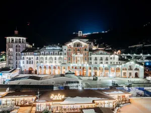 Courtyard by Marriott Sochi Krasnaya Polyana (Кортъярд Марриотт Сочи Красная Поляна)