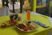 Hotel El Icaco Tortuguero - breakfast
