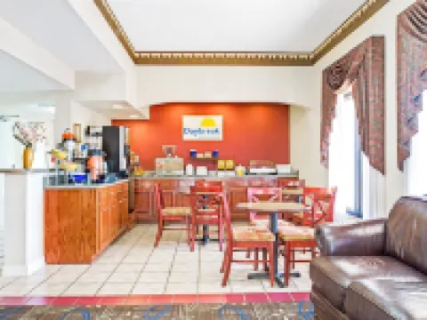 Days Inn by Wyndham Covington Hotels in Covington