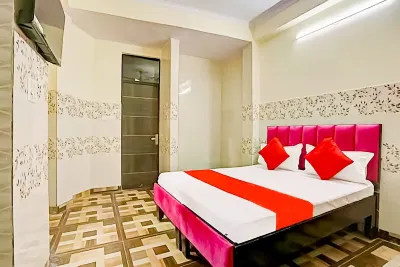 Roomshala 164 Hotel Thanks Hotels in Mayur Vihar Phase 1