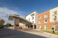 Fairfield Inn & Suites Detroit Chesterfield فنادق في ماونت كليمنس