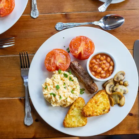 Holly Lodge Guest House with Free Off Site Health Club