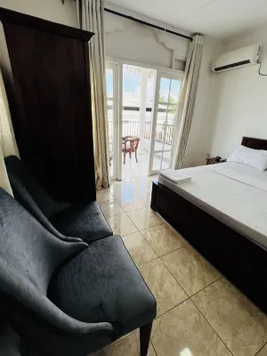 Ramlyn Guesthouse Negombo - Bãi biển