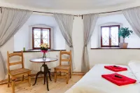 Krumlov Tower Hotels in Mirkovice
