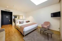 SDivine Fatima Hotel, Congress & Spirituality - Airport Shuttle