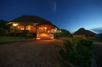 Crater Safari Lodge Hotels in Bunyangabu