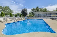 Anchor Inn and Cottages Wells-Ogunquit - Pools