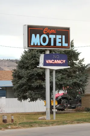 Capri Motel