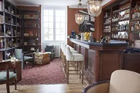 Le Domaine de Raba Hotels in Talence