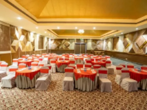 Pride Hotel & Convention Centre Indore Hoteles en Indore
