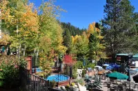 Olympic Village Inn Olympic Valley - Rooftop Pools