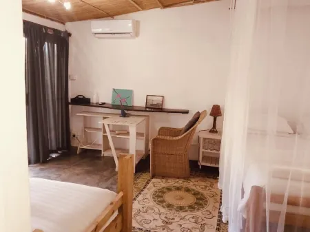 Gamboozini Lodge