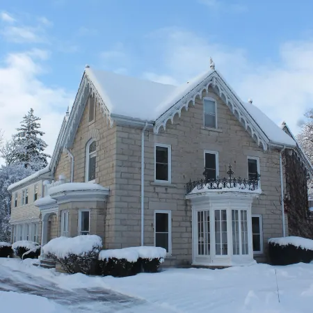Westover Inn Hotels in Perth County