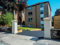 Alison Court Hotels in Easton in Gordano