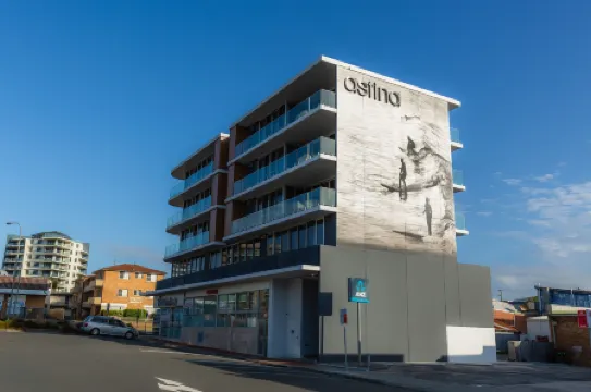 Astina Suites, Forster