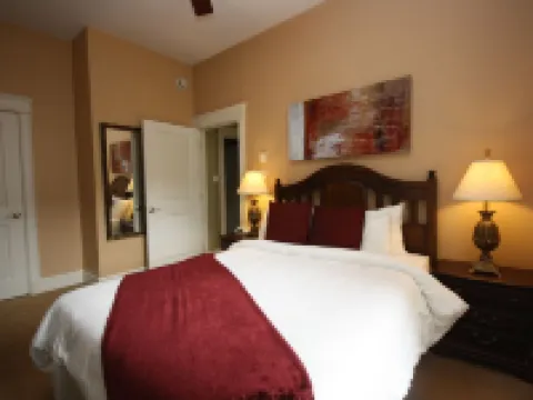 Windmill Walk Hotels in Dartmouth