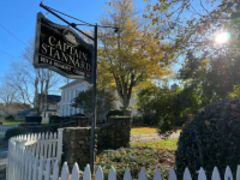 The Captain Stannard Hotels in Westbrook