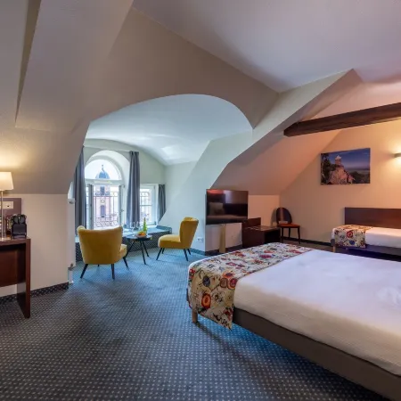 Hôtel Val-Vignes Colmar Haut-Koenigsbourg, the Originals Relais