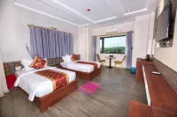 H Plus Hotel Yangon Hotel di Yangon