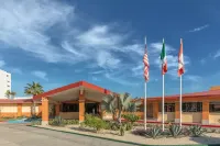 Posada Real Los Cabos Отели рядом с достопримечательностью «San Jose del Cabo main square»