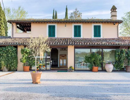 Hotel Villaggio le Stelline Hotels in Montefalco
