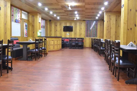 Hotels Apple Nest Отели рядом с достопримечательностью «Хадимба Деви Темпл»