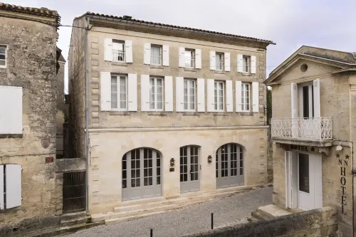 Auberge de la Commanderie Hotel a Saint-emilion
