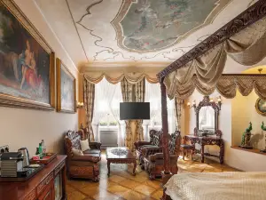 Iron Gate Hotel & Suites Prague by Bhg