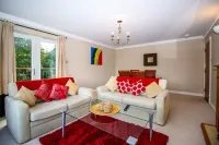 Turnberry Apartments Hotels in Maybole