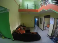 Dhika Adventure فنادق في Mayangan