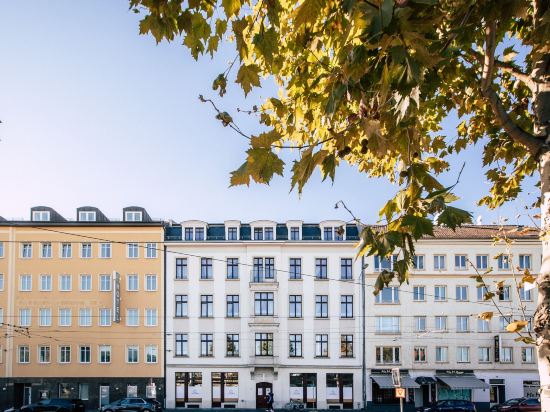 Luga Homes - Stadthaus