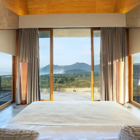 Seven Havens Residence