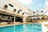 Atrium Confort Hotels - Swimmingpools