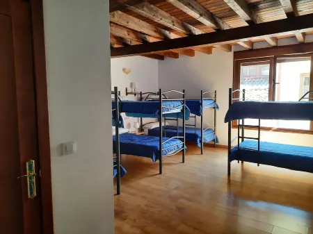 La Casa de Mi Abuela Отели в г. Касас-дель-Монте