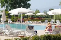 Residence Borgo Mondragon Hotel di Pastrengo