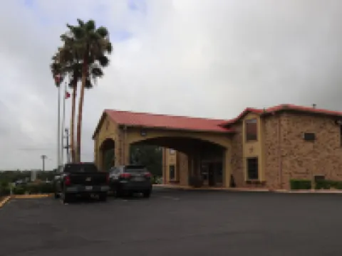 Chaparral Motel Hallettsville Hotels in Lavaca County