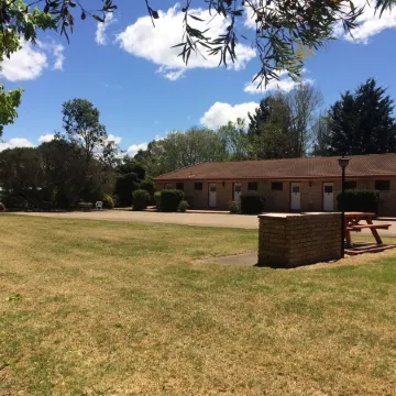 Idlewilde Town & Country Motor Inn