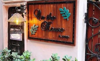 On the House Boutique Bed Breakfast with Terrace Garden Views