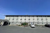 Super 8 by Wyndham Sacramento/Florin Rd Hotels in Florin