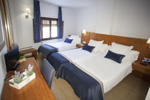 Savoy Hotels in Agres