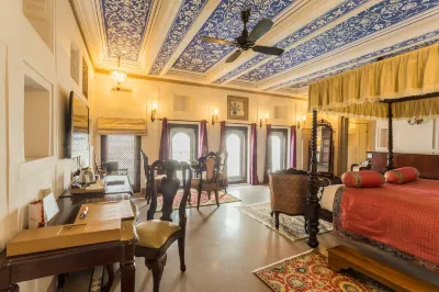 BrijRama Palace, Varanasi - by the Ganges