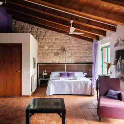 Hospedium Hotel la Parada del Compte Rooms