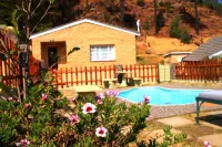 Gooderson Leisure Mountain View Cottages Self Catering Resort - Pool