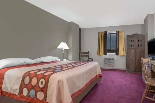 Super 8 by Wyndham Taos Hotels in Taos County