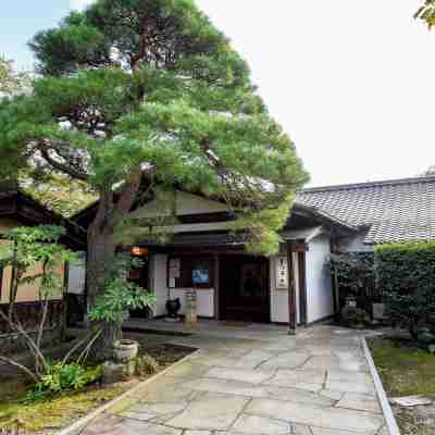 夜がらす山荘 長多喜 Hotel Exterior