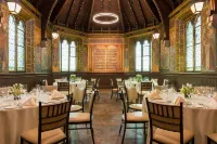 The Abbey Inn & Spa Отели в г. Запад Пойнт