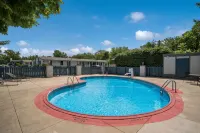 Rodeway Inn Hotels in Middlesex Township